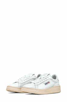 Dallas Low Top Sneaker
