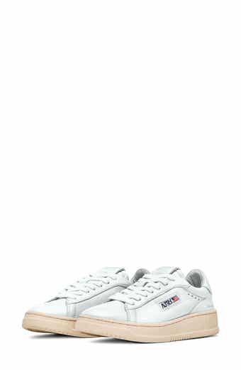 Dallas Low Top Sneaker