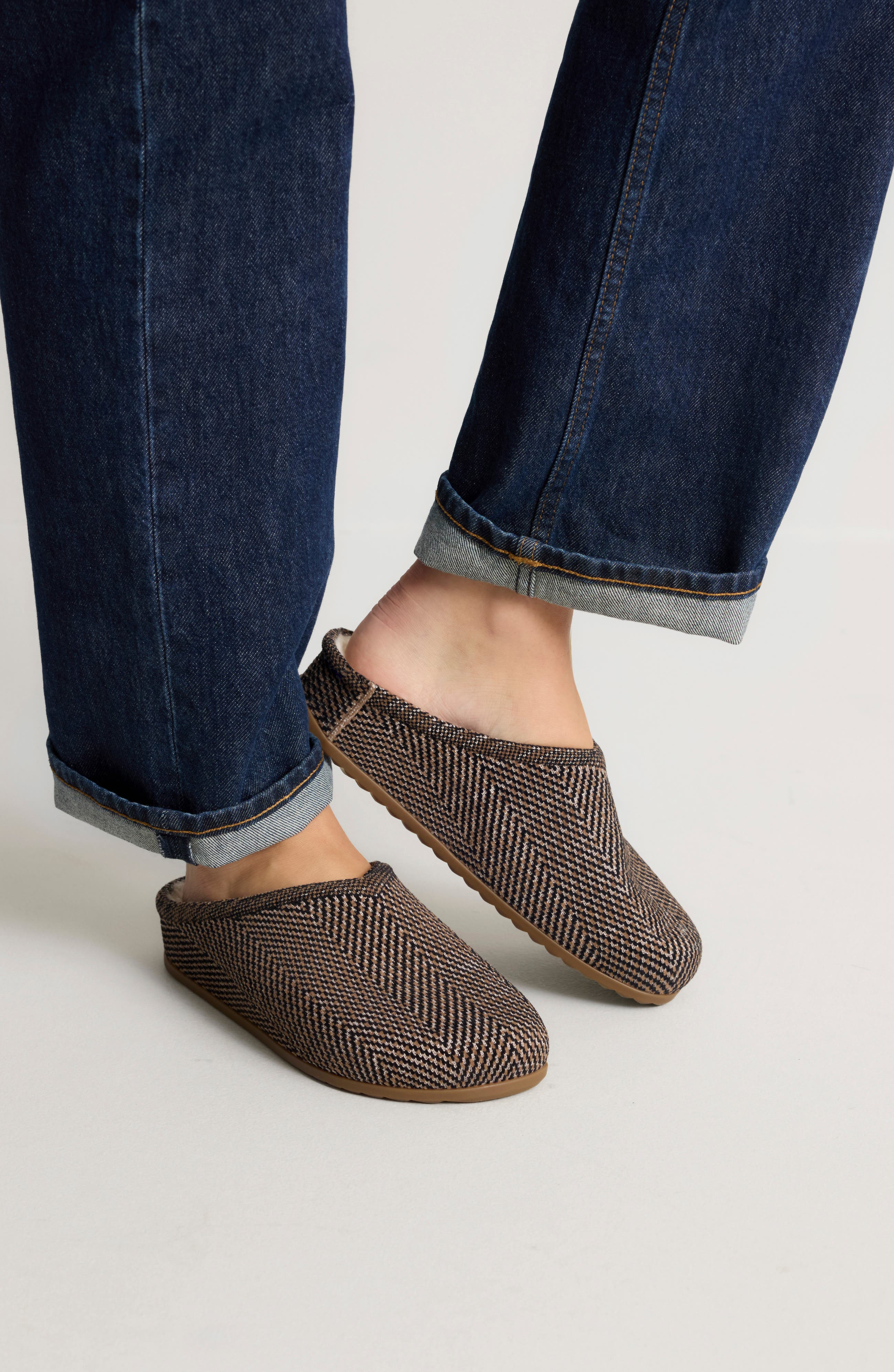 The Cozy Clog, Main, color, SLATE HERRINGBONE