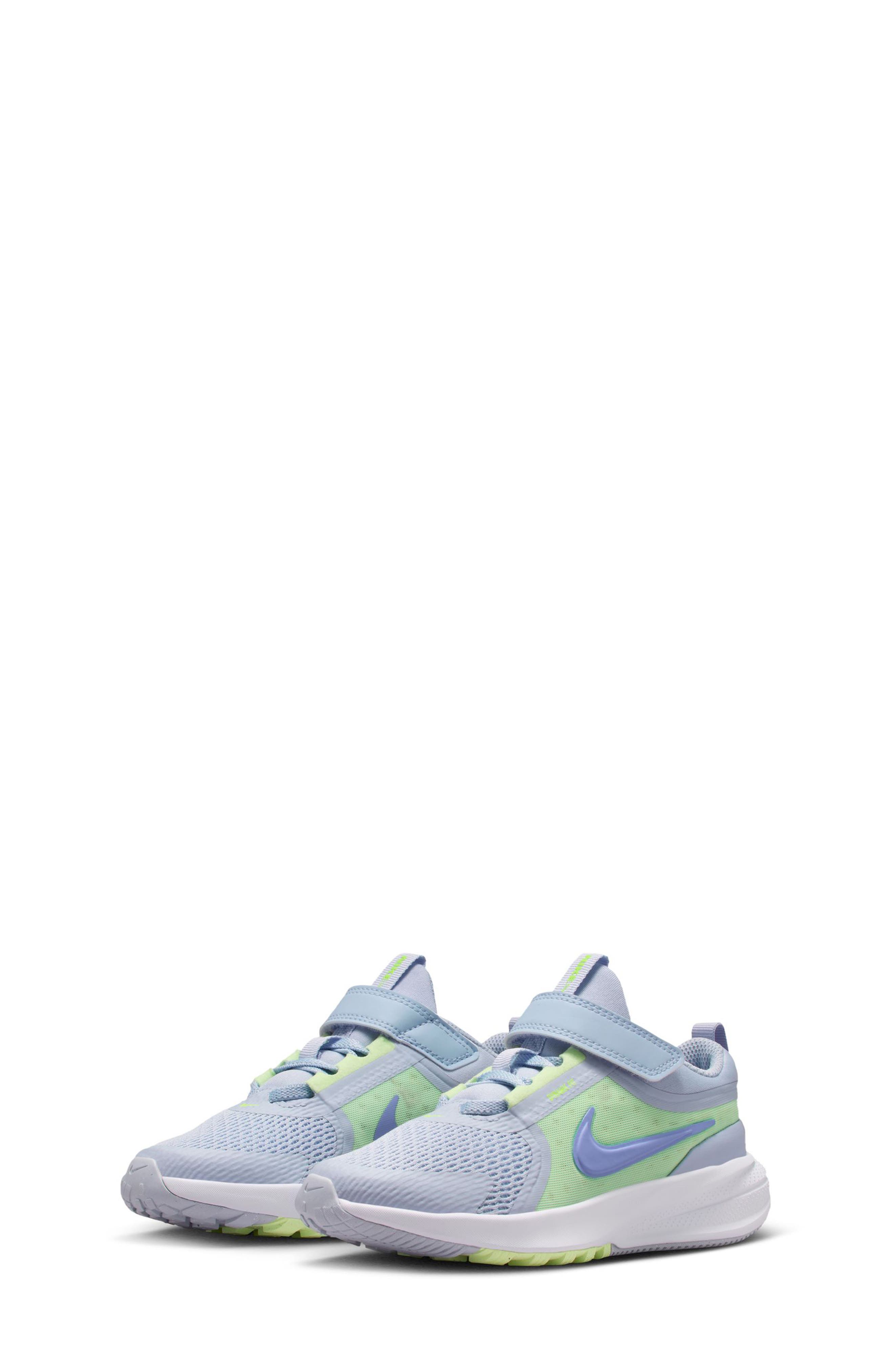  Ghost/ Light Thistle/ Volt