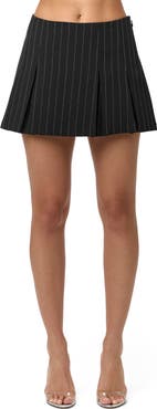 Naked Wardrobe Pintstripe Pleated Minskirt