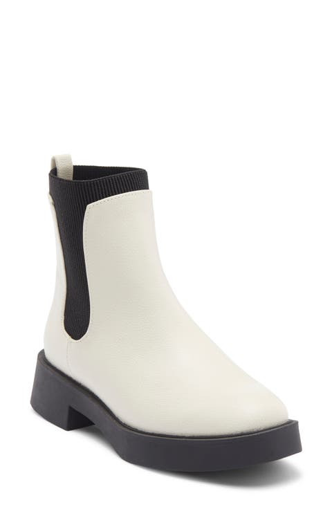 Skyee Chelsea Boot (Women)