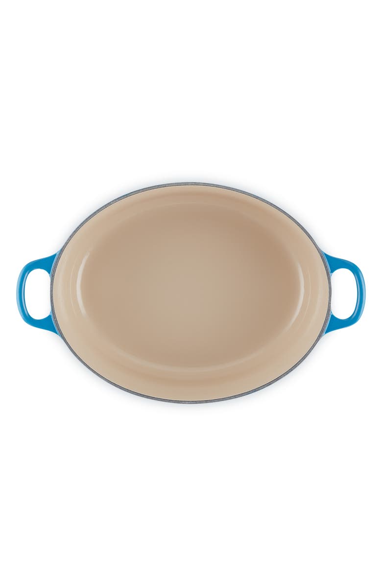 Traditional 4.5-Quart Enamel Cast Iron Oval Dutch Oven