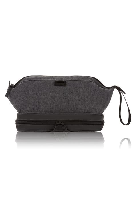 3880 Deluxe Toiletry Bag
