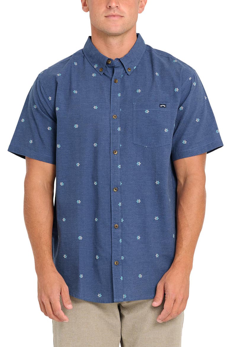 All Day Geo Jacquard Short Sleeve Cotton Blend Button-Down Shirt, Main, color, DARK DENIM