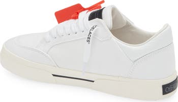 New Low Sneaker