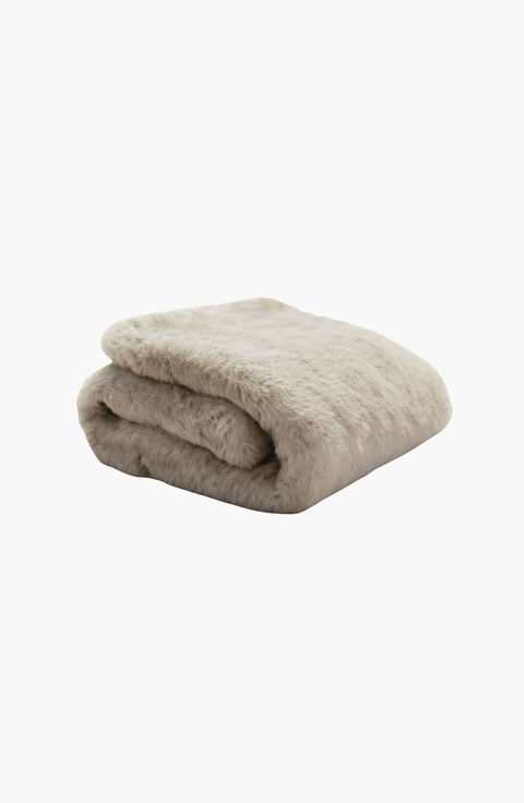 Supercloud Ultraplush Faux Fur Throw Blanket