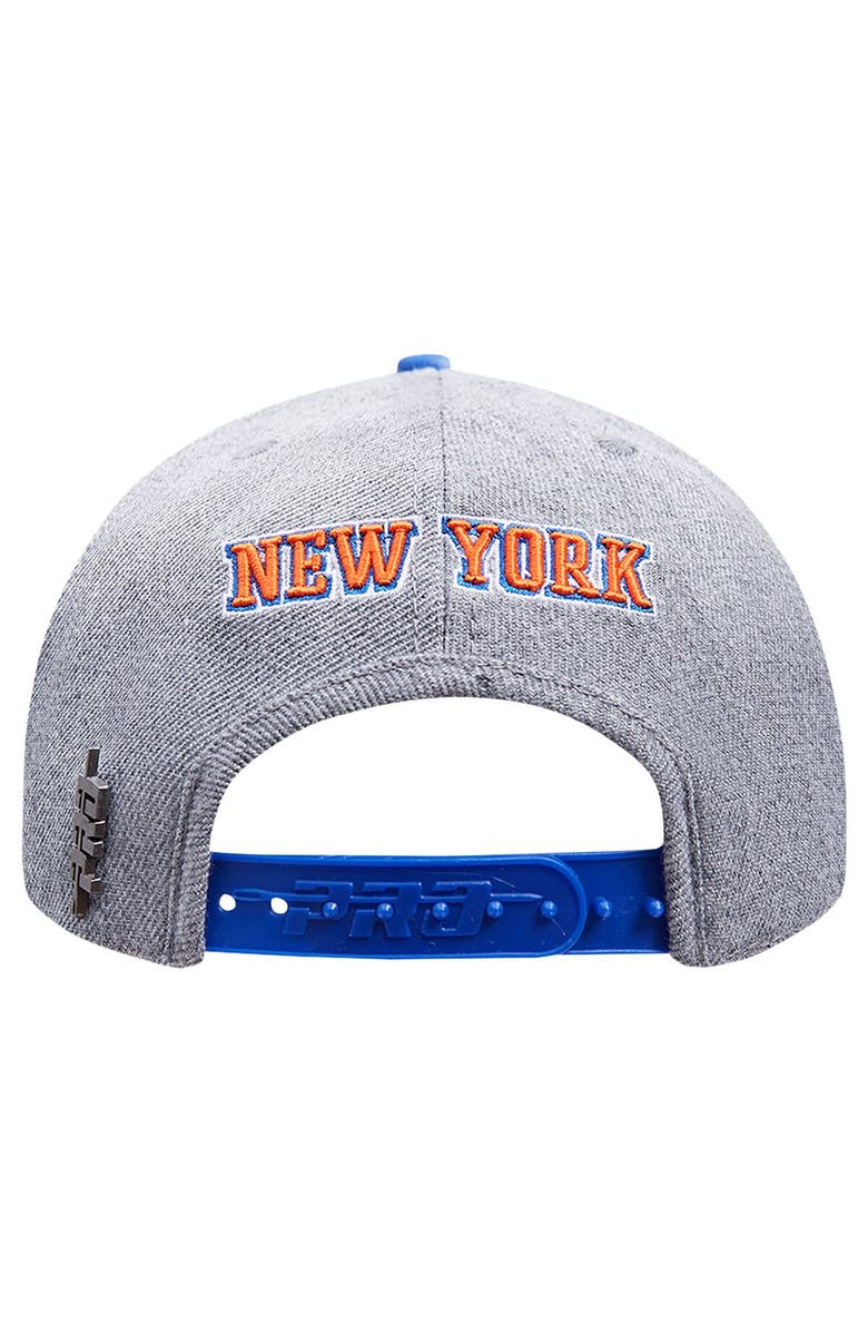 PRO STANDARD Men's Pro Standard Gray/Blue New York Knicks Classic Logo Two-Tone Snapback Hat, Alternate, color, 