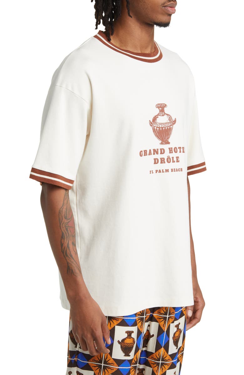 Drôle de Monsieur x Gergei Erdei Hôtel Drôle Graphic T-Shirt, Alternate, color,