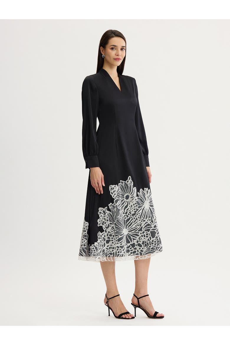 Fit & Flare Lace Crepe de Chine Maxi Dress, Alternate, color, Black/White