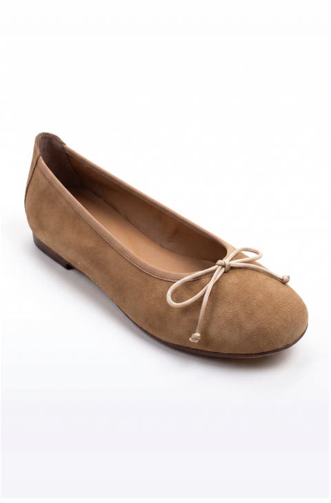 Sofia Elastic Suede Ballet Flat