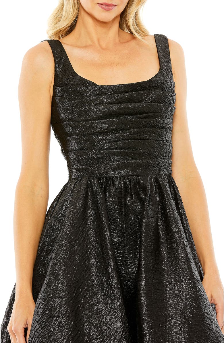 Mac Duggal Metallic Pleated Bodice Ballgown, Alternate, color, Black