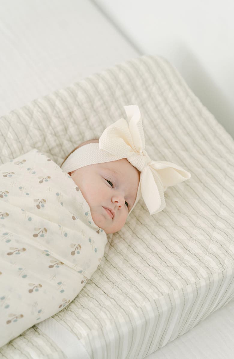 CRANE BABY Avery Cotton Muslin Changing Pad Cover, Alternate, color, White