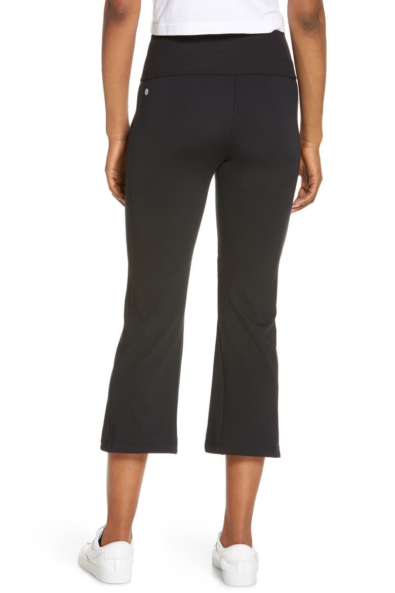 Studio Lite Pocket Kick Flare Crop Pocket Leggings, Alternate, color, BLACK