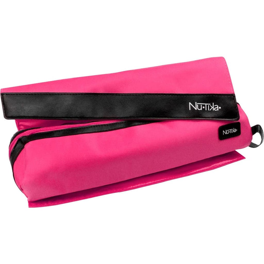 Nume Nutika Travel Bag & Heat Mat In Pink