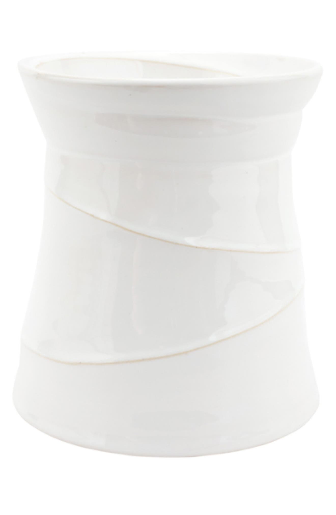 selected WHITE
