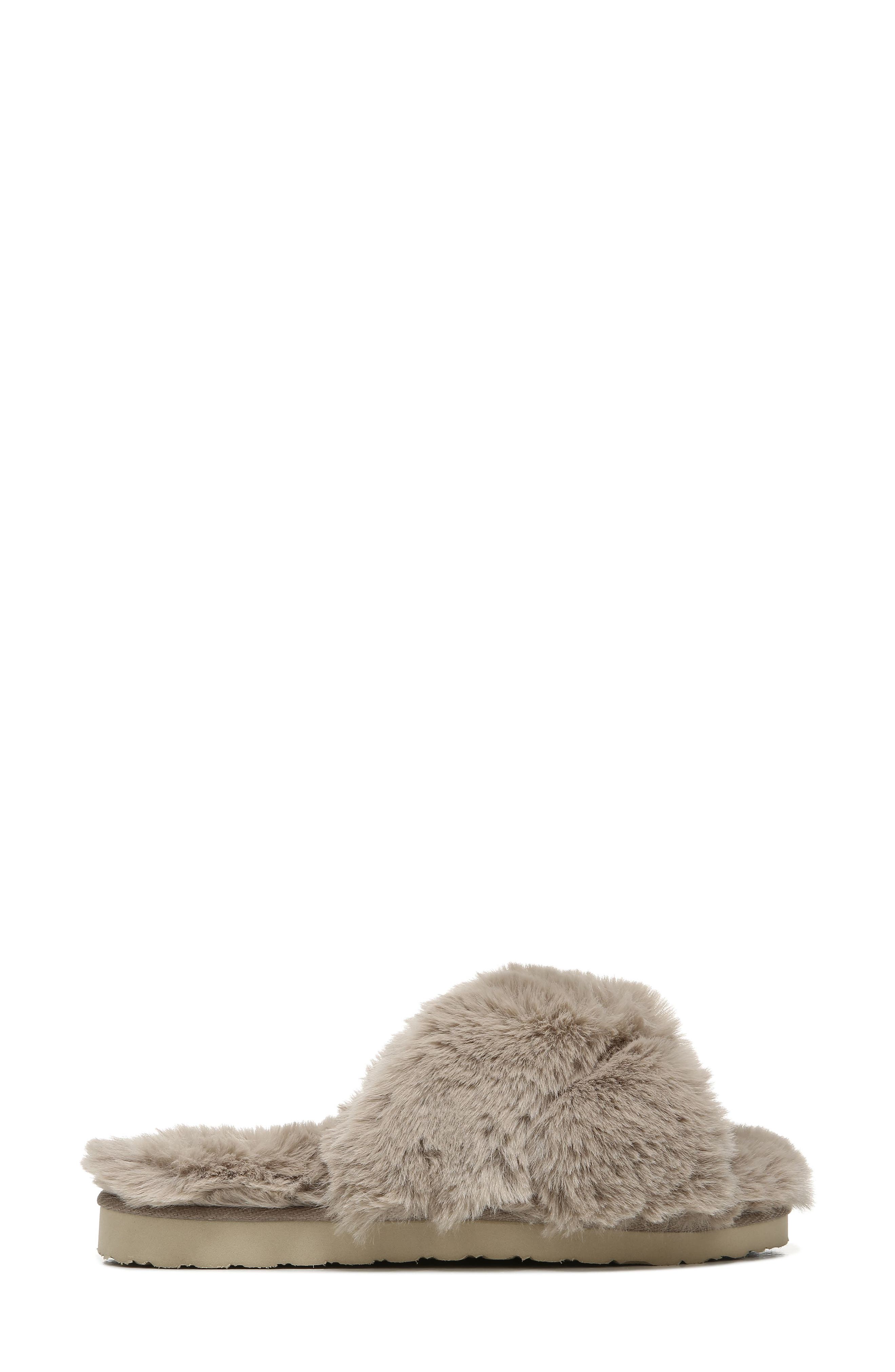 Jeane Slipper, Alternate, color, CEDARWOOD