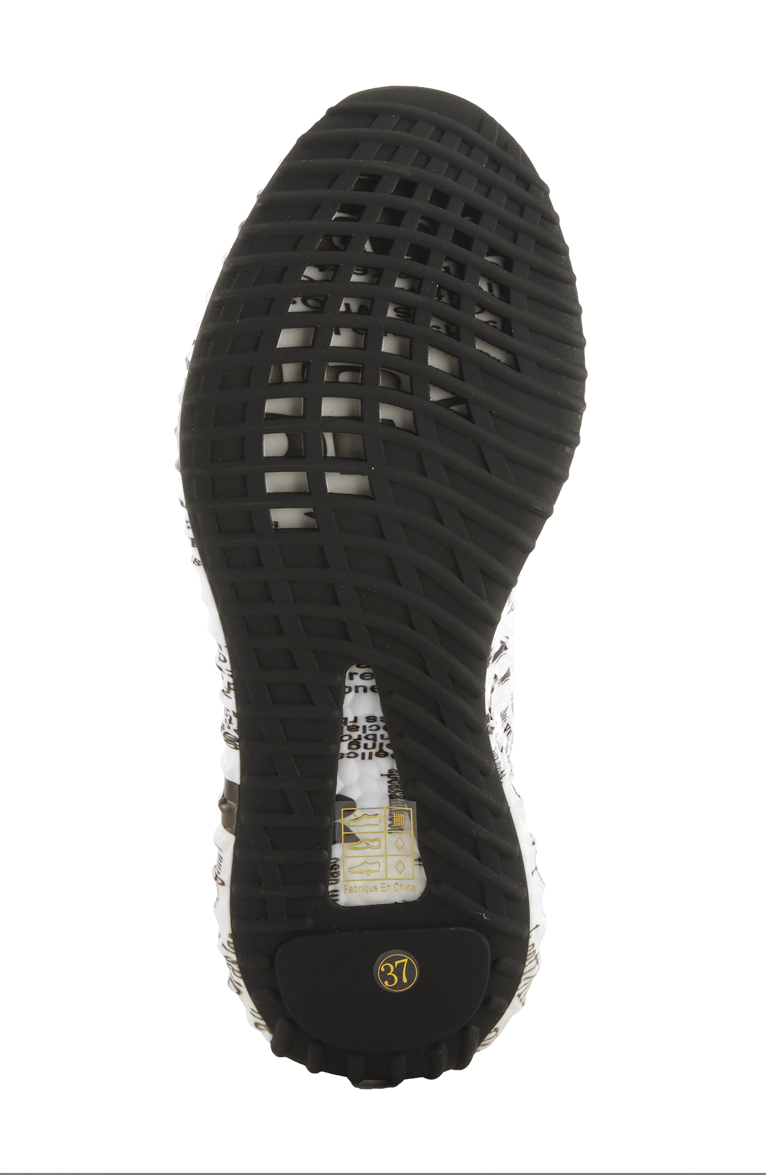 L'Artiste by Spring Step Daisymae Sneaker, Alternate, color, Beige Multi