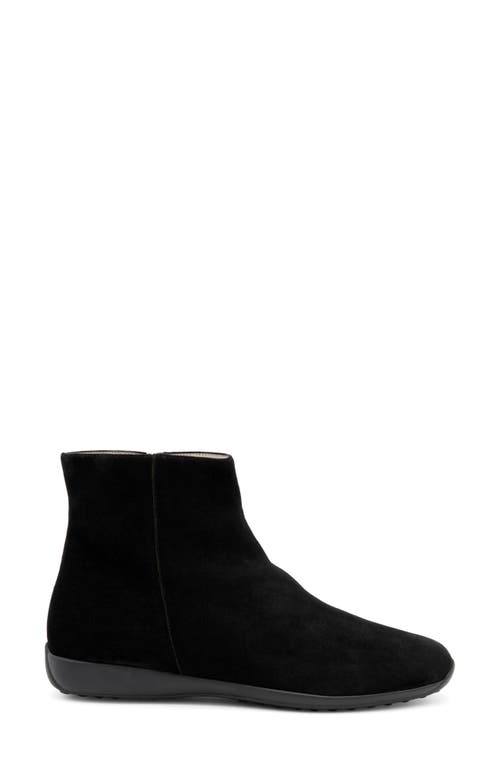 Amalfi By Rangoni Jade Bootie In Black