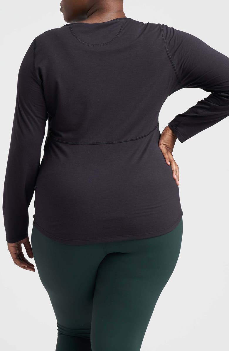 Universal Standard Mia Movement Long Sleeve Top, Alternate, color, Black