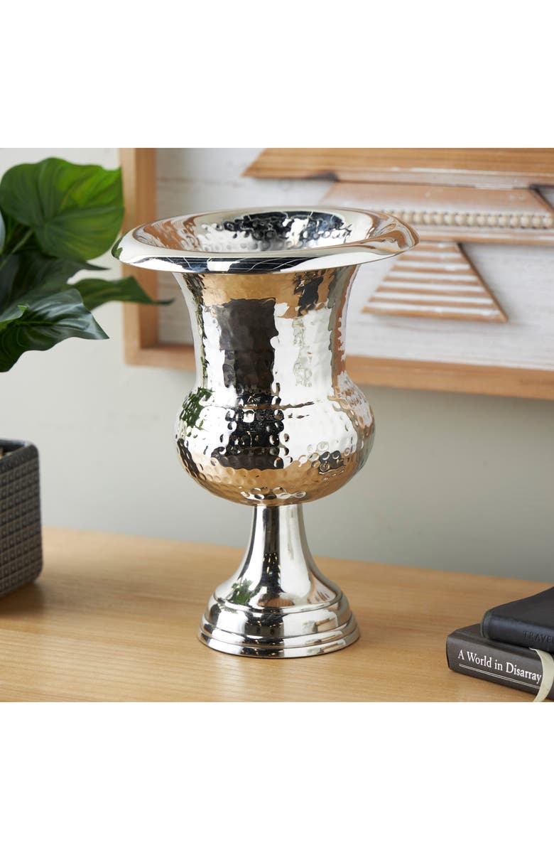 VIVIAN LUNE HOME Metal Vase, Alternate, color, Silver