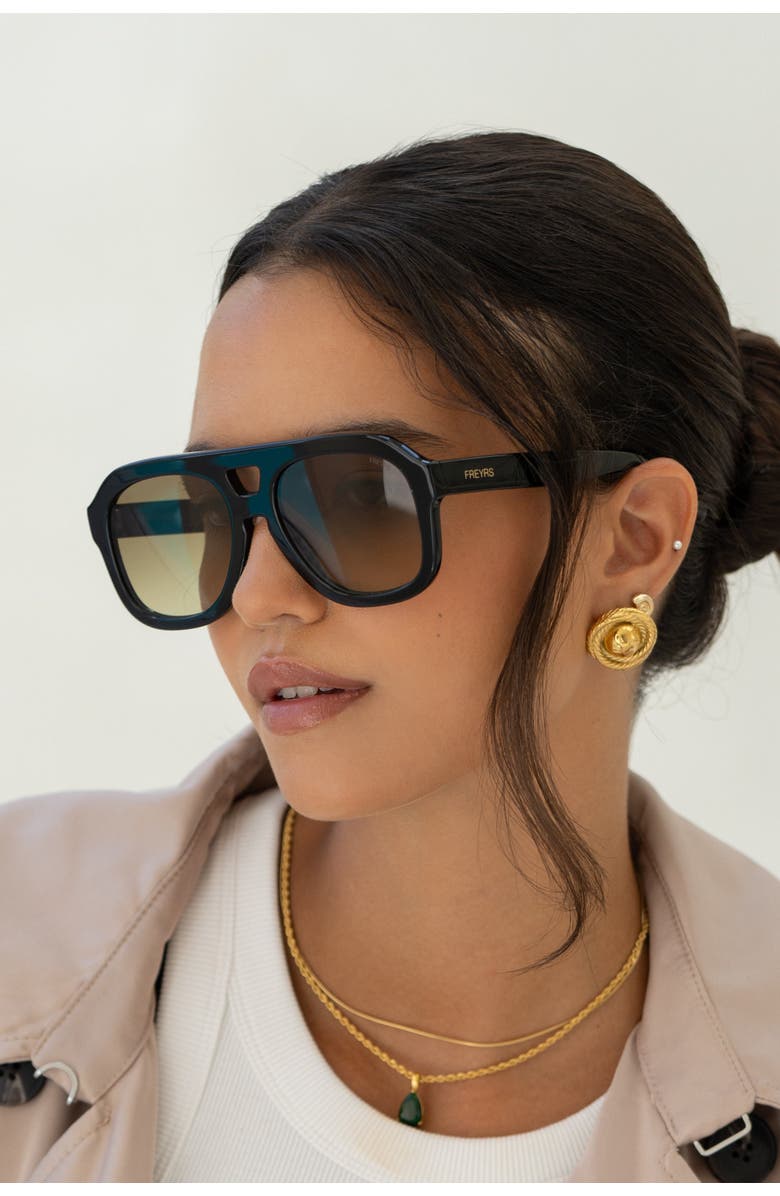 FREYRS Eyewear Voyager Oversized Aviator Sunglasses, Alternate, color, Black