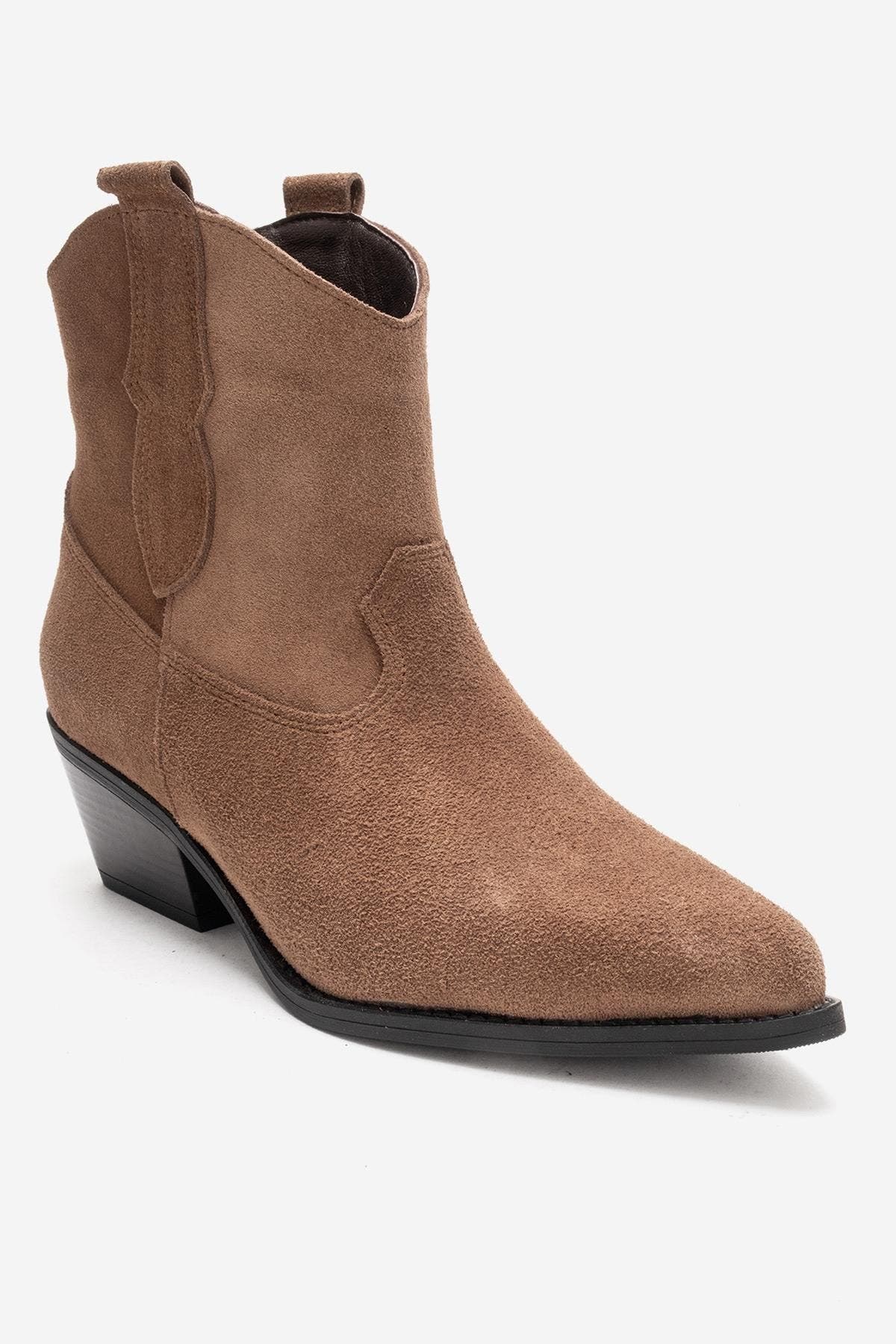 Cognac Suede