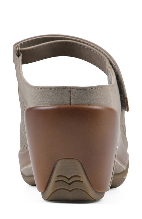 Cliffs By White Mountain Vinto Mule In Light Taupe Sueded Smooth