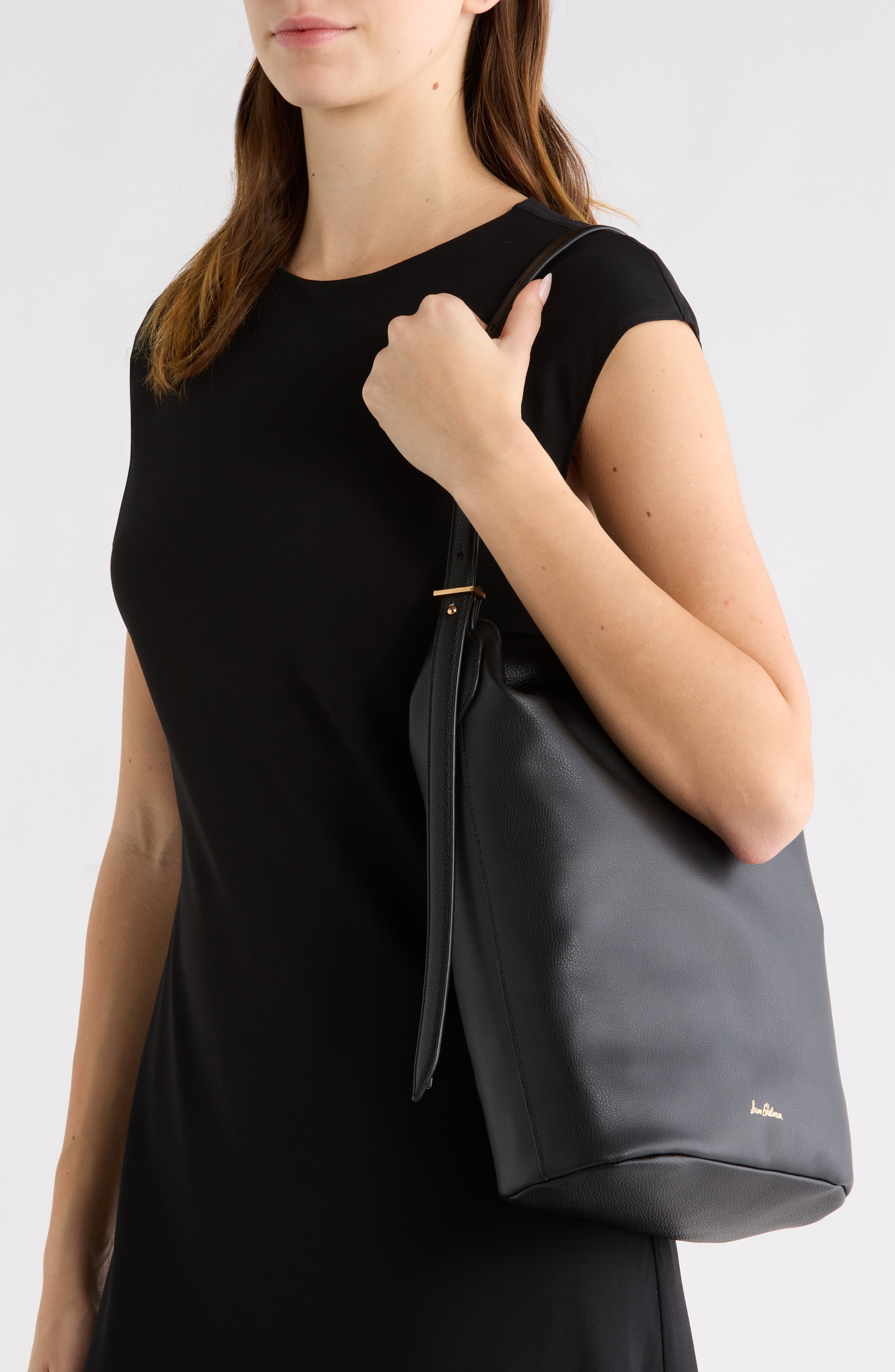 Sam Edelman Harlyn Pebbled Leather Bucket Bag, Alternate, color, Black