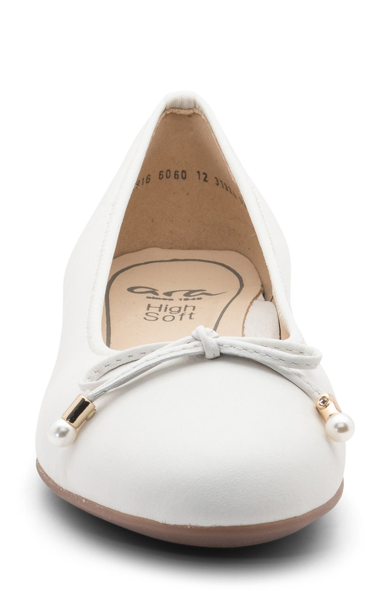 Scout Flat, Alternate, color, CREAM CALF