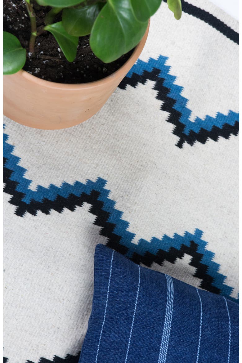 Zapotec Blue and Black Zig Zag Handwoven Flatweave Wool Rug, Alternate, color, Blue
