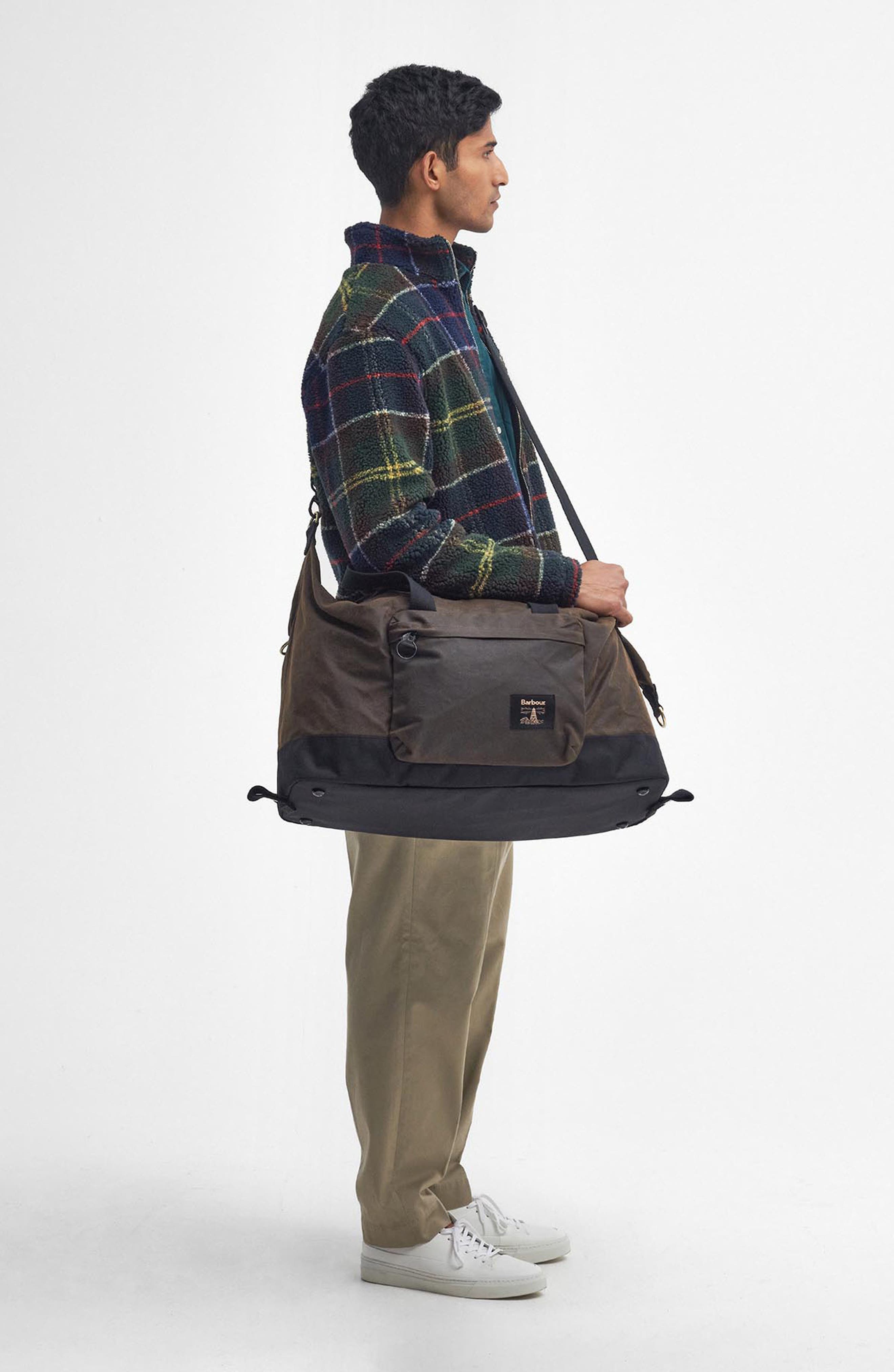 Barbour Field Water Resistant Waxed Cotton Duffle Bag, Alternate, color, Olive/Black