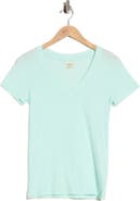 L'AGENCE Becca V-Neck T-Shirt