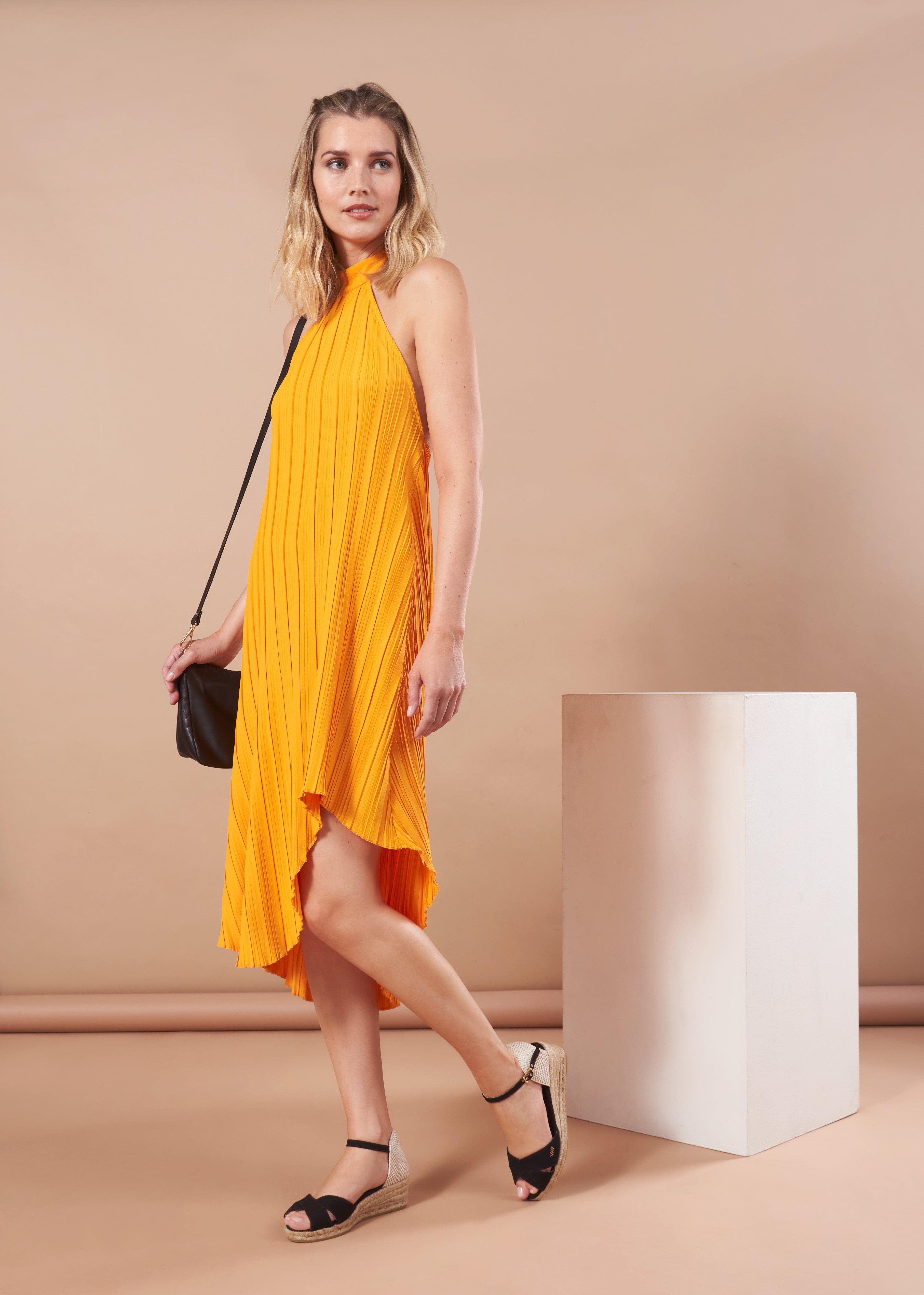 VISCATA Salina Canvas Espadrille Sandal Wedges, Alternate, color, Black