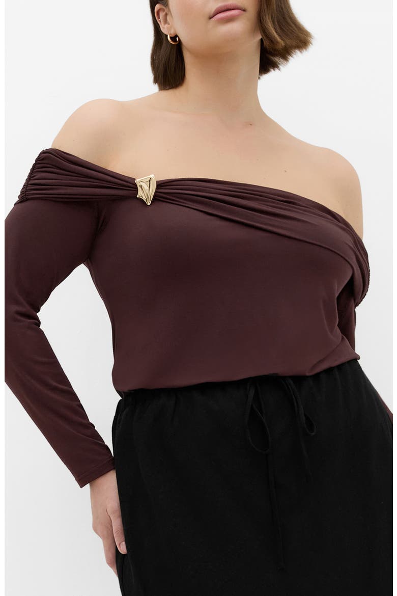 Ruched Off the Shoulder Top, Main, color, CHOCOLATE