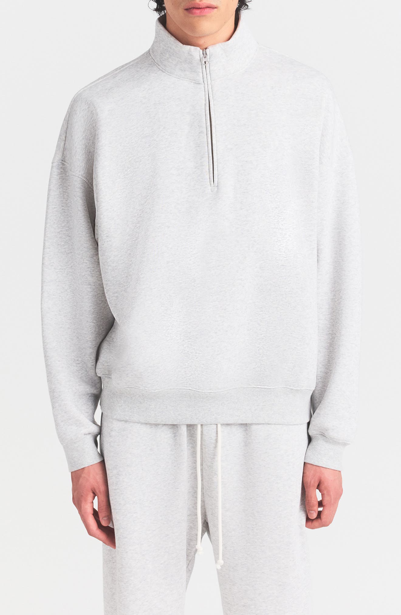 LIGHT HEATHER GREY
