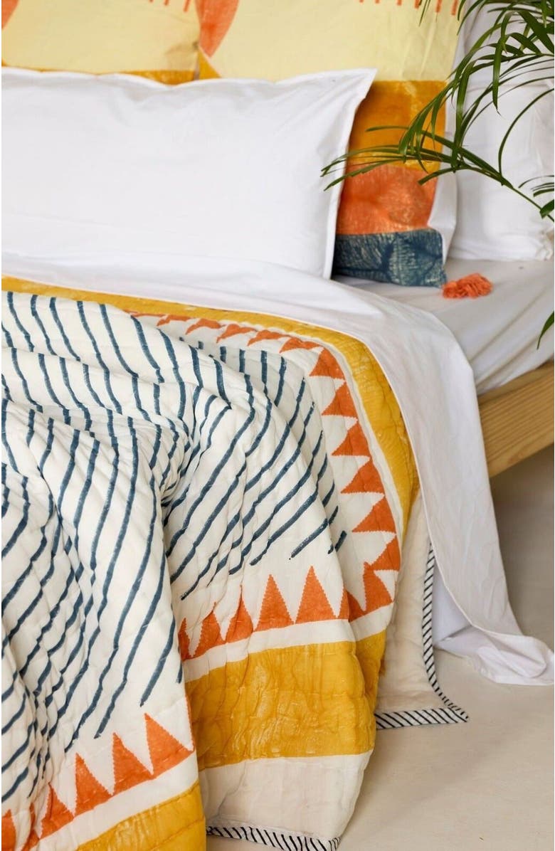 CQC LA Ouray Quilt - with 2 shams, Alternate, color, White, Yellow, Orange, Blue