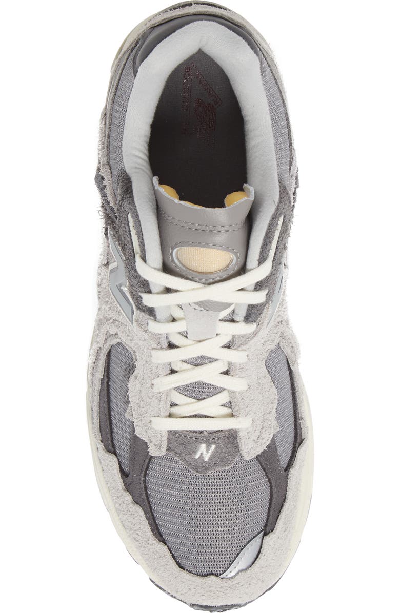 New Balance 2002R Sneaker, Alternate, color, Grey