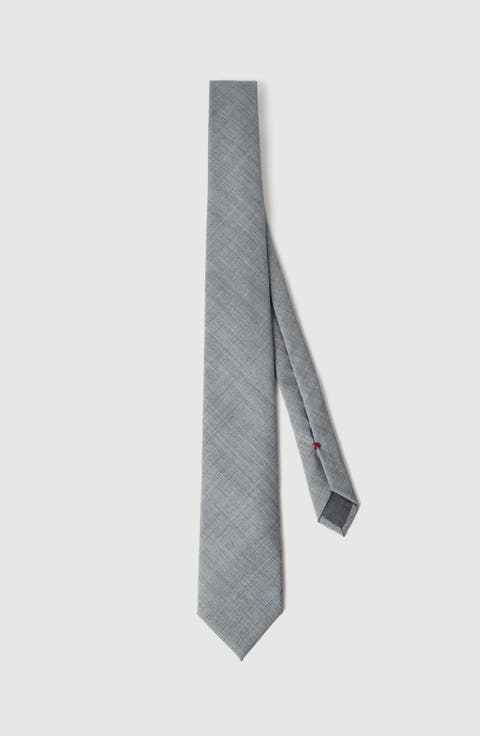 Virgin wool tie