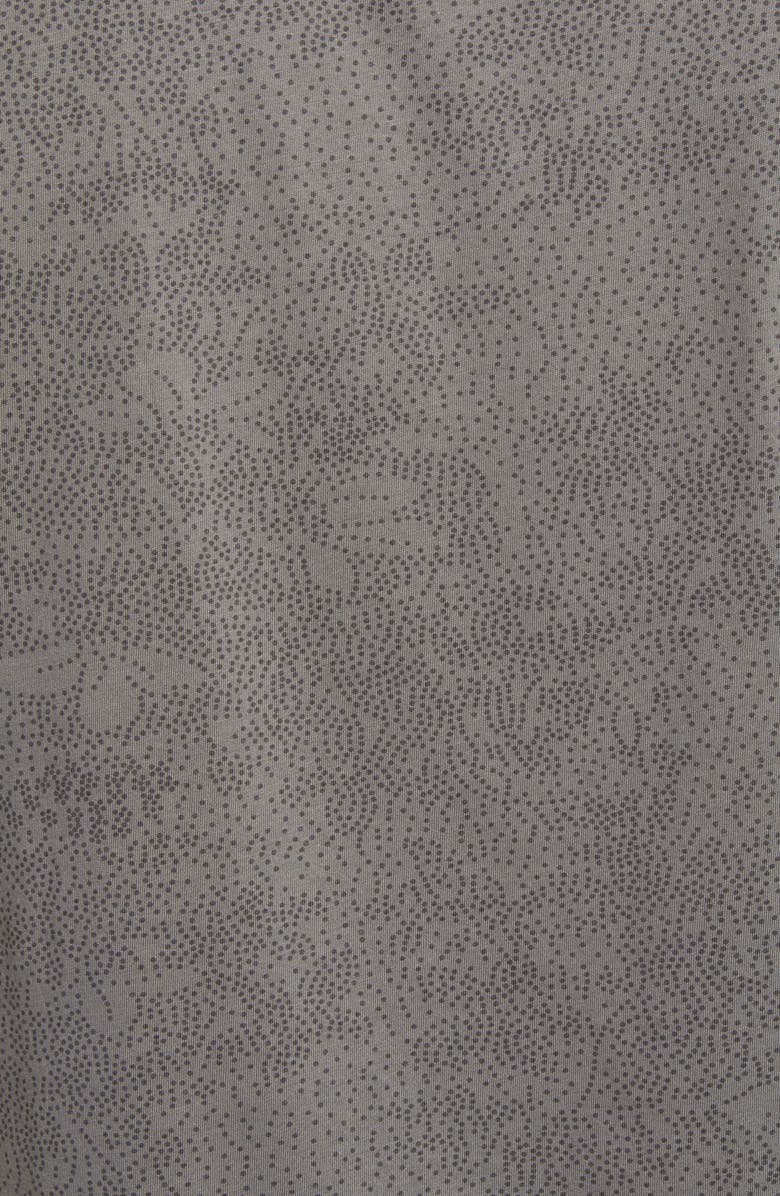 Robert Barakett London Print V-Neck T-Shirt, Alternate, color, 