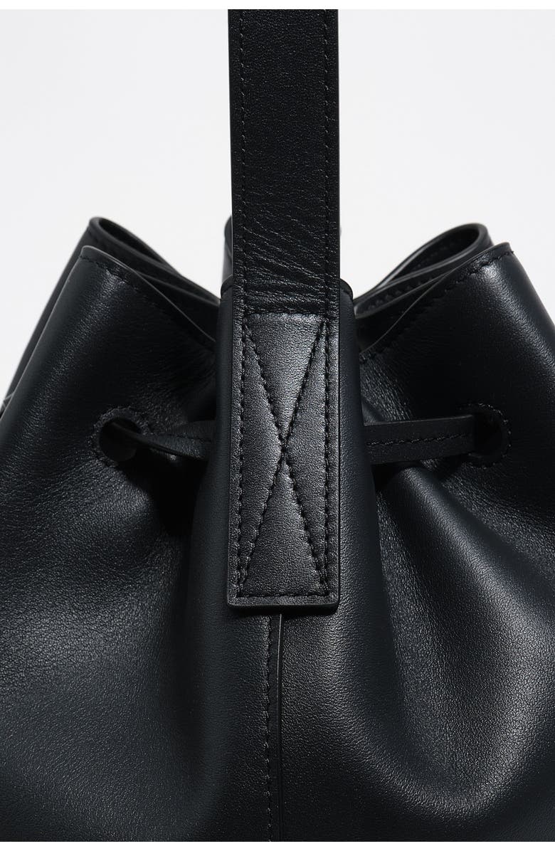 Bimba y Lola Large leather Carlino bucket bag, Alternate, color, Dark Anthracite