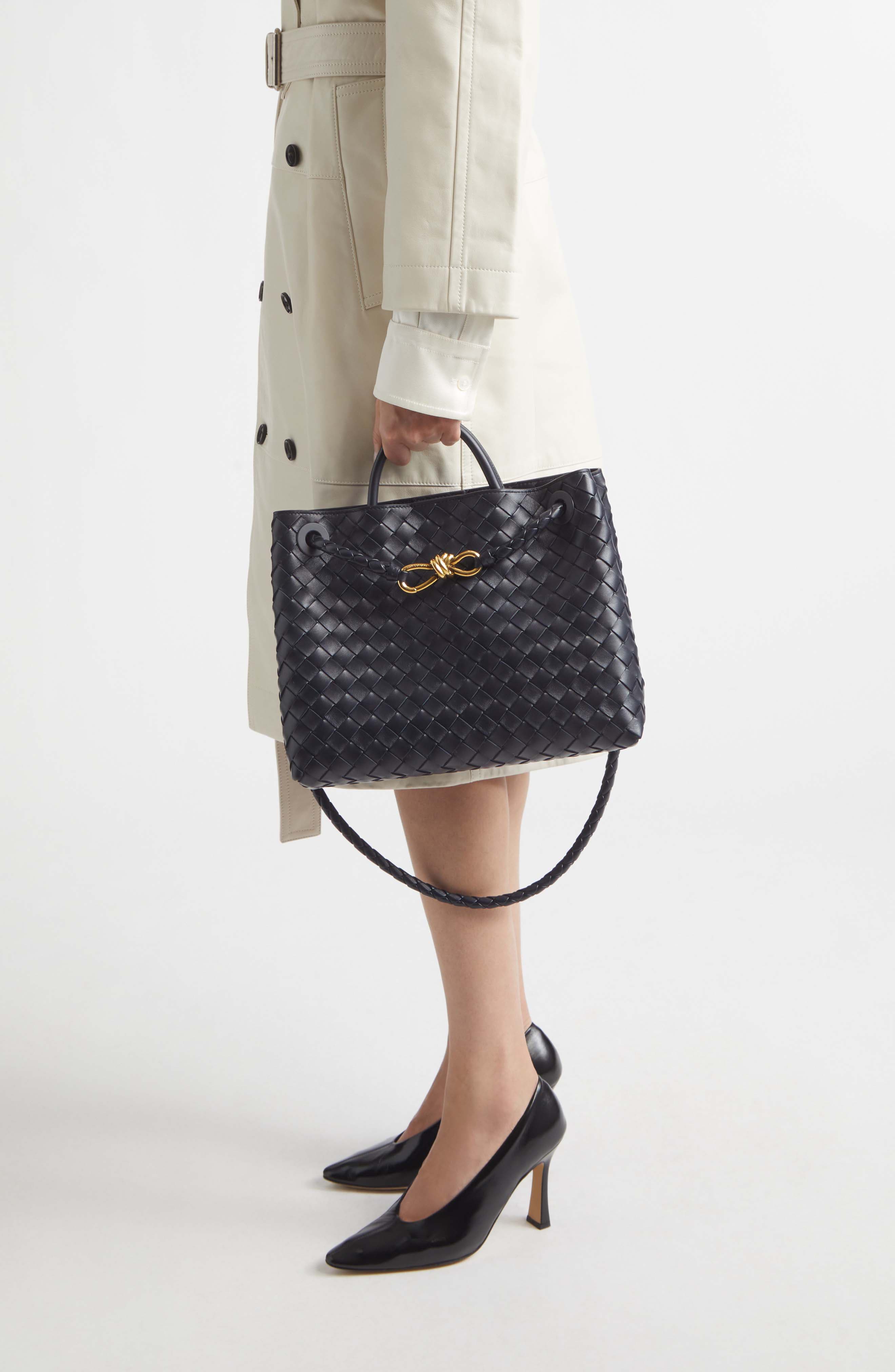 Medium Andiamo Intrecciato Shoulder Bag, Alternate, color, 4334 MIDNIGHT-M B-MIDN