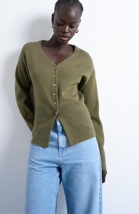 V-Neck Fitted Waist Cardigan