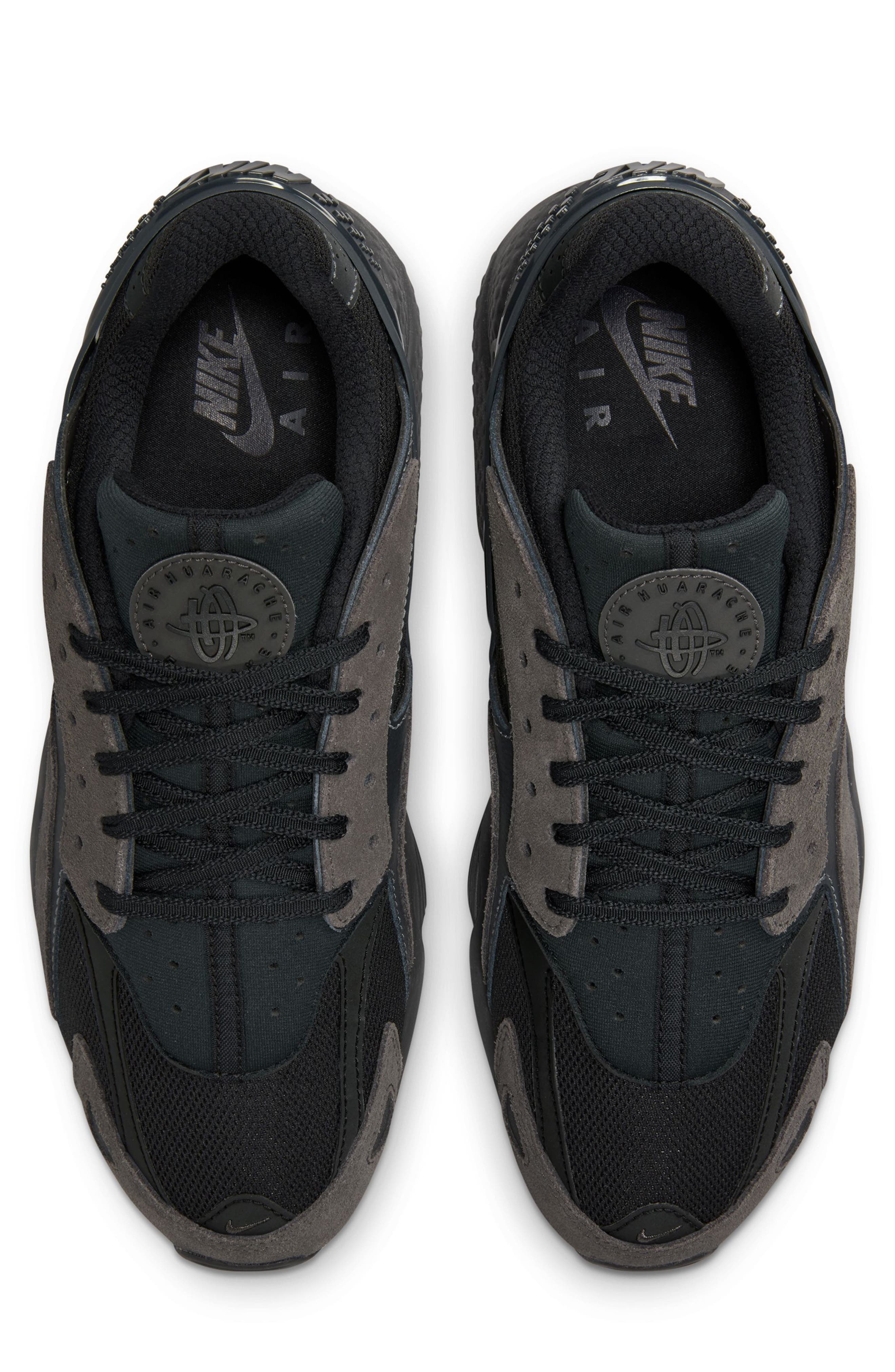 Nike Air Huarache Sneaker, Alternate, color, 
