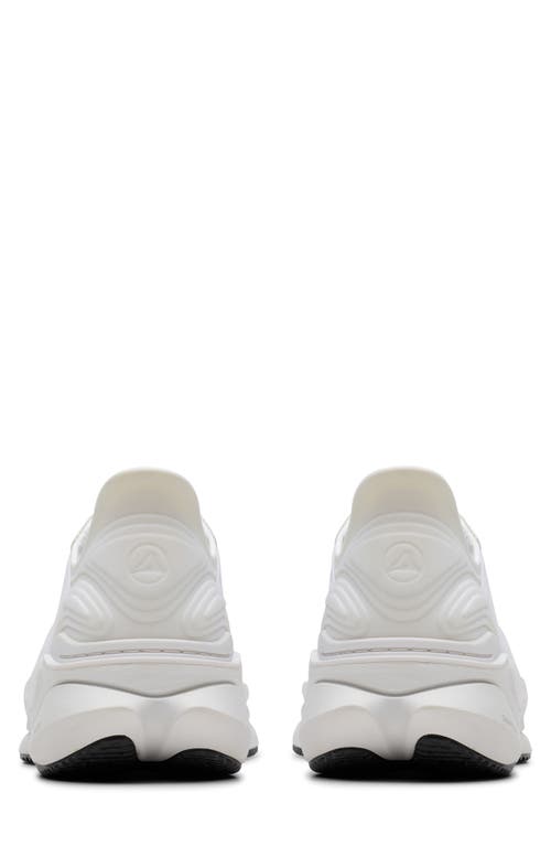 Clarksr Clarks(r) Pace Lace-up Sneaker In White
