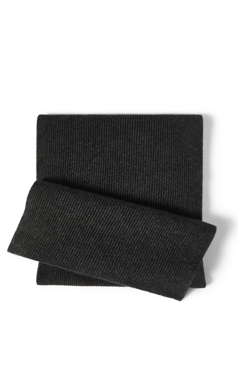 Cashmere knit scarf