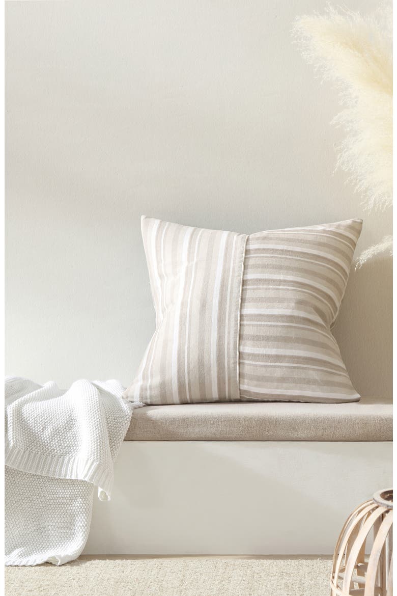 Driftwood Accent Pillow, Alternate, color, BEIGE/ WHITE
