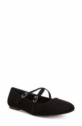 Nayela Mary Jane Flat