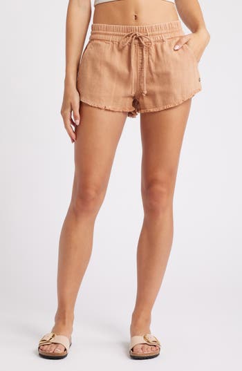 Roxy Scenic Drawstring Waist Fray Hem Cotton Twill Shorts In Camel