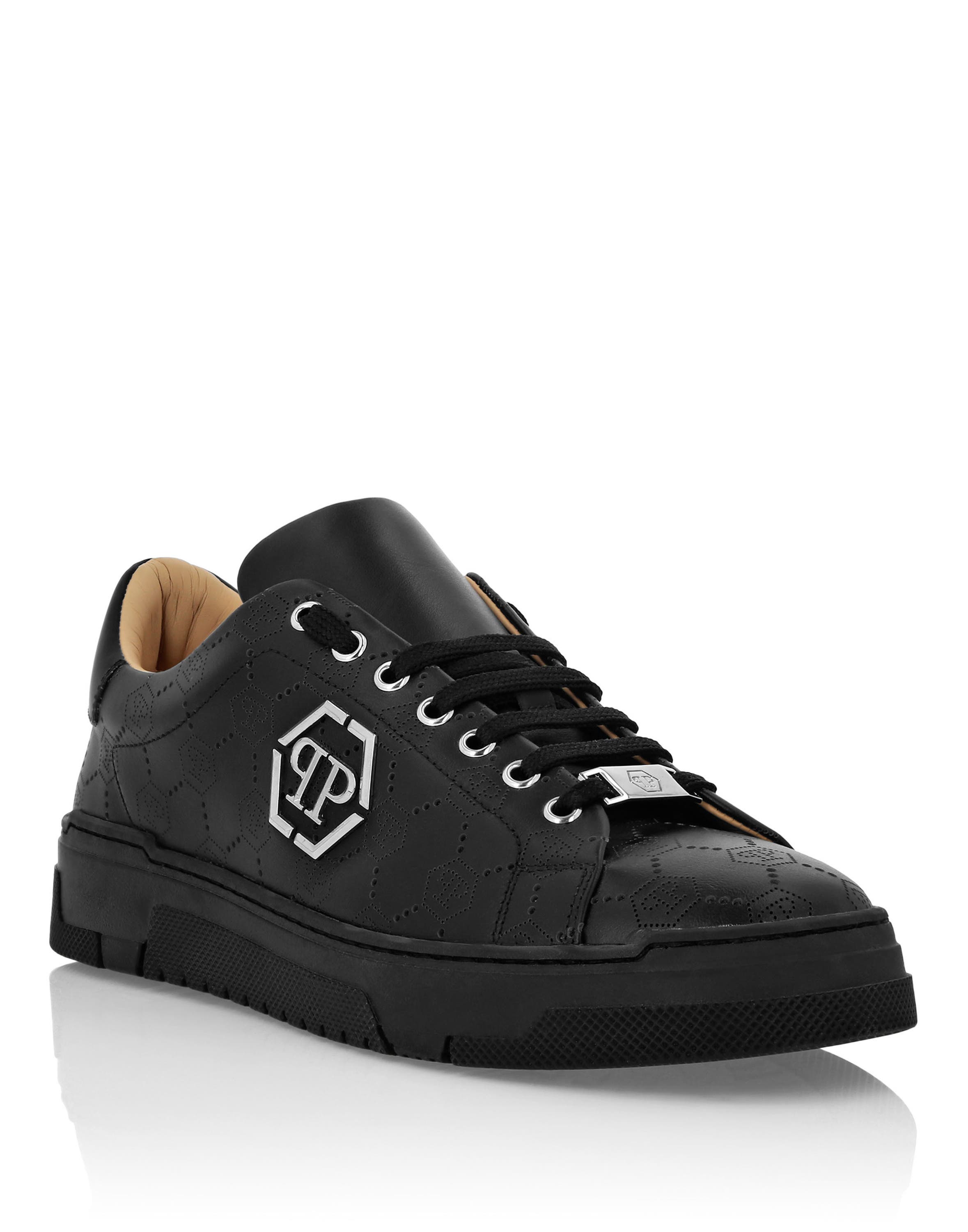 black/black